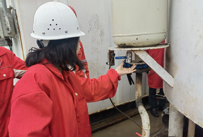 长庆某采油厂现场